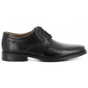 Nette Schoenen Clarks TILDEN PLAIN