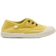 Lage Sneakers Pitas 25363-18