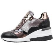 Lage Sneakers Xti 140334