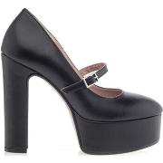 Pumps Vinyl Shoes Vrouw zwart