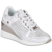 Hoge Sneakers Xti 142372