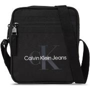 Tas Calvin Klein Jeans SPORT ESSENTIALS REPORTER18 M K50K511098