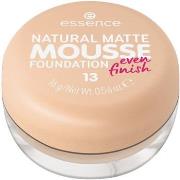 Foundations en Concealers Essence Natural Matte Mousse Foundation - 13