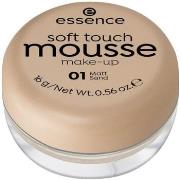 Foundations en Concealers Essence Soft Touch Mousse Foundation Make-up...