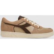 Sneakers Diadora MAGIC BASKET LOW SUEDE LEATHER 501.178565