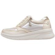 Lage Sneakers Xti 143201