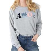 Sweater Deeluxe -