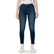 Skinny Jeans Guess 1981 W2YA46 D4Q03