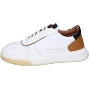 Sneakers Alexander Smith EX546