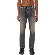 Straight Jeans Diesel KROOLEY-Y-T