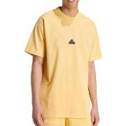 T-shirt adidas -