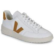 Lage Sneakers Veja V-12