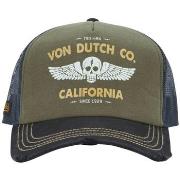 Pet Von Dutch -