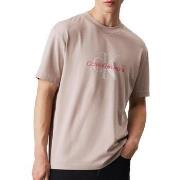 T-shirt Calvin Klein Jeans -