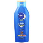 Zonverzorging Nivea Zonnebrandmelk Beschermt Hydrateert - SPF30