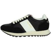 Hoge Sneakers Saint Sneakers RUNNER CLUB
