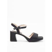 Sandalen Keslem -