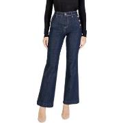 Bootcut Jeans Guess NEW FAYE PANT W5RA0P D5PW1