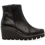 Enkellaarzen Gabor 74.780