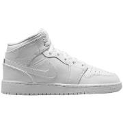 Sneakers Nike Jordan 1 Mid Triple White (2023) (GS)