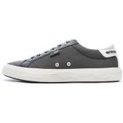 Lage Sneakers TBS -