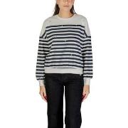 Sweater Only ONLADELE L/S O-NECK STRIPE SWT 15358792