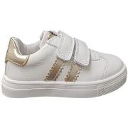 Lage Sneakers Balducci BUTTER