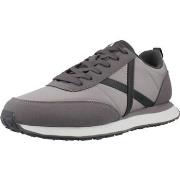 Lage Sneakers Munich RUSH 03