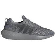 Lage Sneakers adidas Originals Swift Run 22