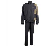 Trainingspak adidas IP1613