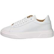 Lage Sneakers Gino Tagli 633 SPORT