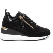 Lage Sneakers Xti -