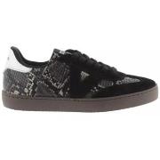 Lage Sneakers Victoria Baskets