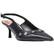 Pumps Guess YANAI FLPYAN LEA05