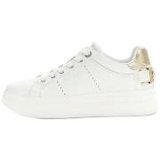 Lage Sneakers Guess FLPWESELE12