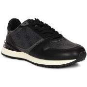 Lage Sneakers Guess FMJISLELL12BLACK