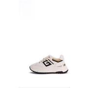 Sneakers Guess FLTFON FAB12 FONZI-CREAM