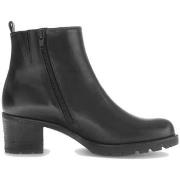 Enkellaarzen Gabor 72.803.57