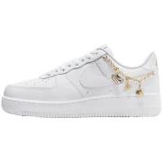 Lage Sneakers Nike Air Force 1 Low LX Lucky Charms White