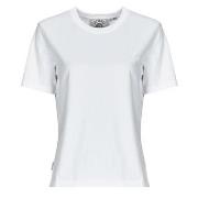 T-shirt Korte Mouw Superdry Essential Logo Emb Tee