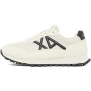 Lage Sneakers EAX XM001960AF19388