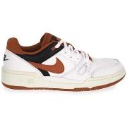 Lage Sneakers Nike 102 Full Force Low