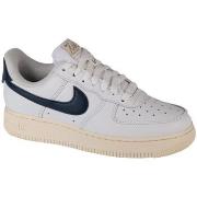 Lage Sneakers Nike Air Force 1 07 Easyon
