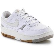 Lage Sneakers Nike Gamma Force