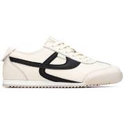 Lage Sneakers Xti 14500803