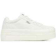 Sneakers Buffalo Paired