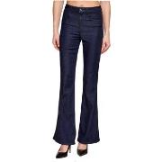 Bootcut Jeans Guess Jeans bootcut / flare--F-W6RA1Q D6980