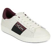 Lage Sneakers Fred Perry Spencer Perf Leather / Branded Tape