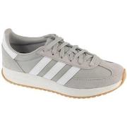 Lage Sneakers adidas JI4913