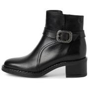 Enkellaarzen Tamaris 25304